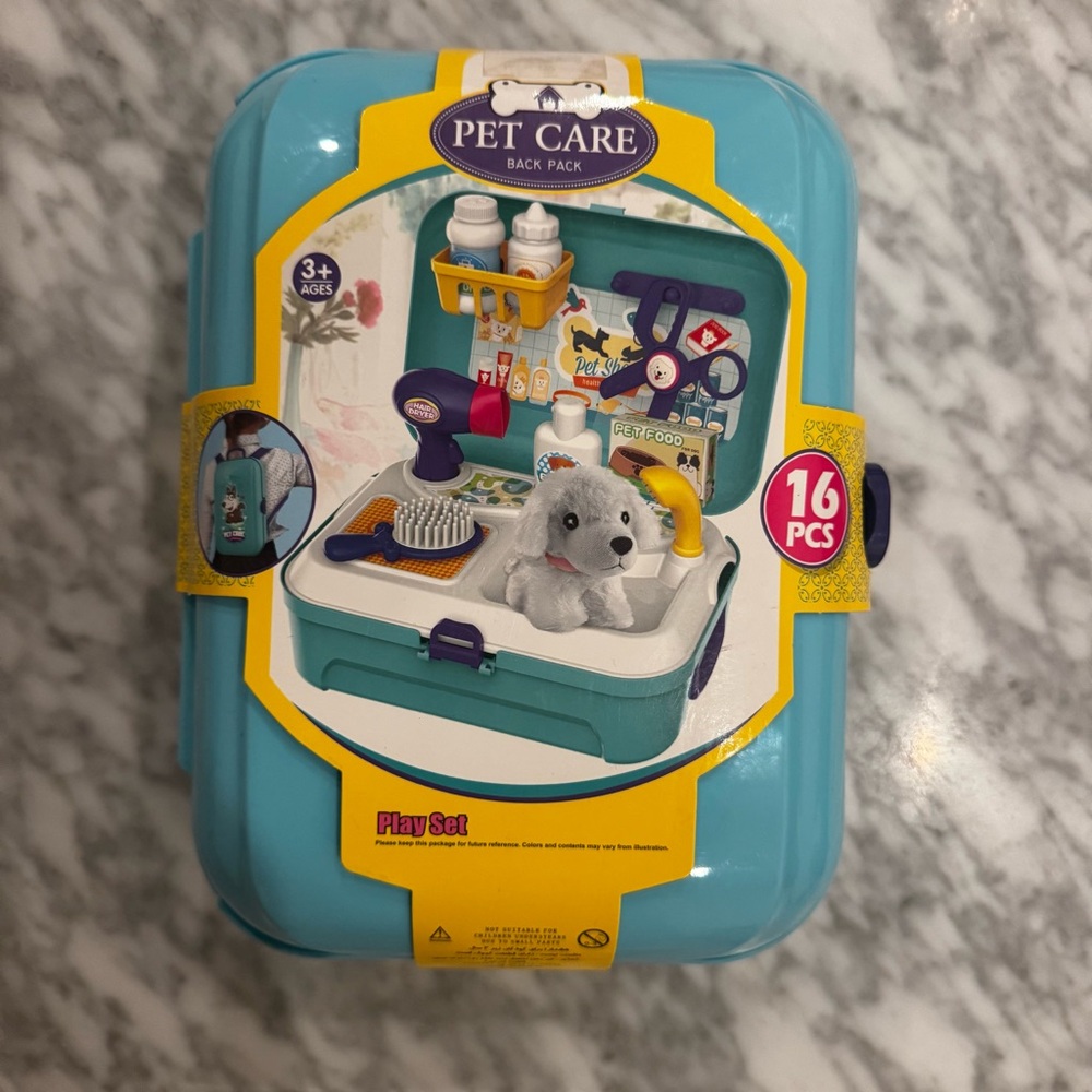 Pet Care Backpack Playset